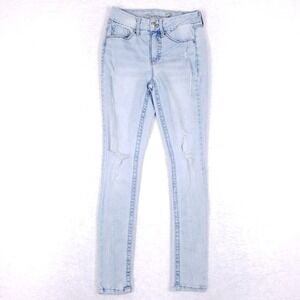 Seven7 Light Wash Distressed Skinny Jeans 2 Blue